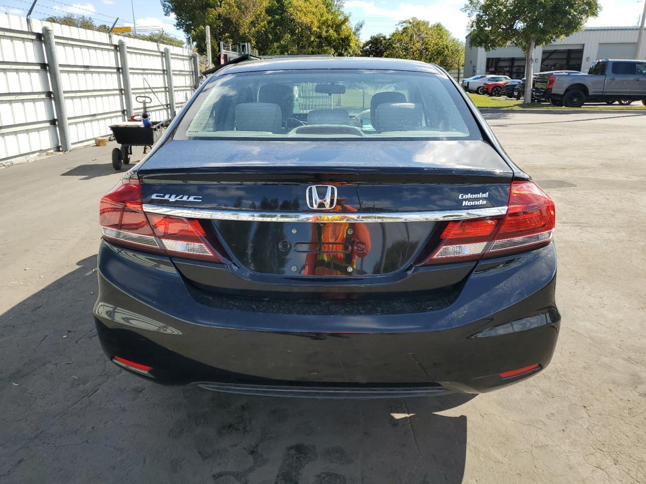 2014 HONDA CIVIC LX - Фото 6