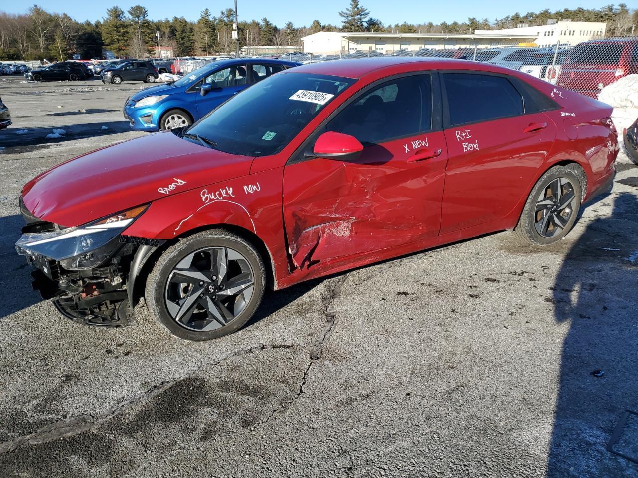 2023 HYUNDAI ELANTRA SE
