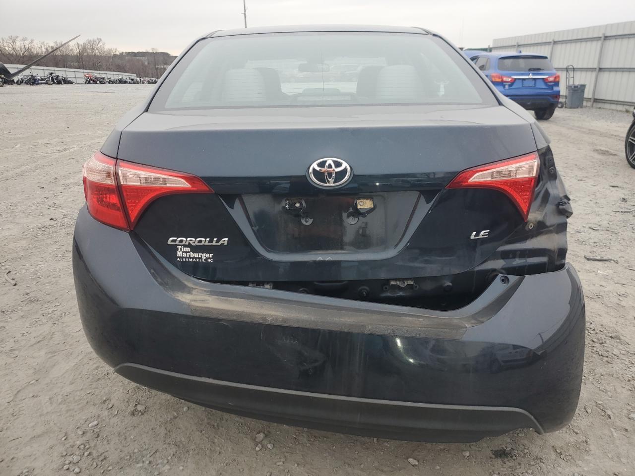2018 TOYOTA COROLLA L - Image 6