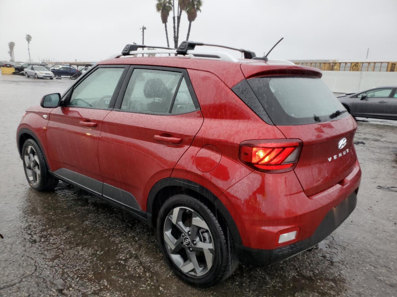 2024 HYUNDAI VENUE SEL - Фото 2