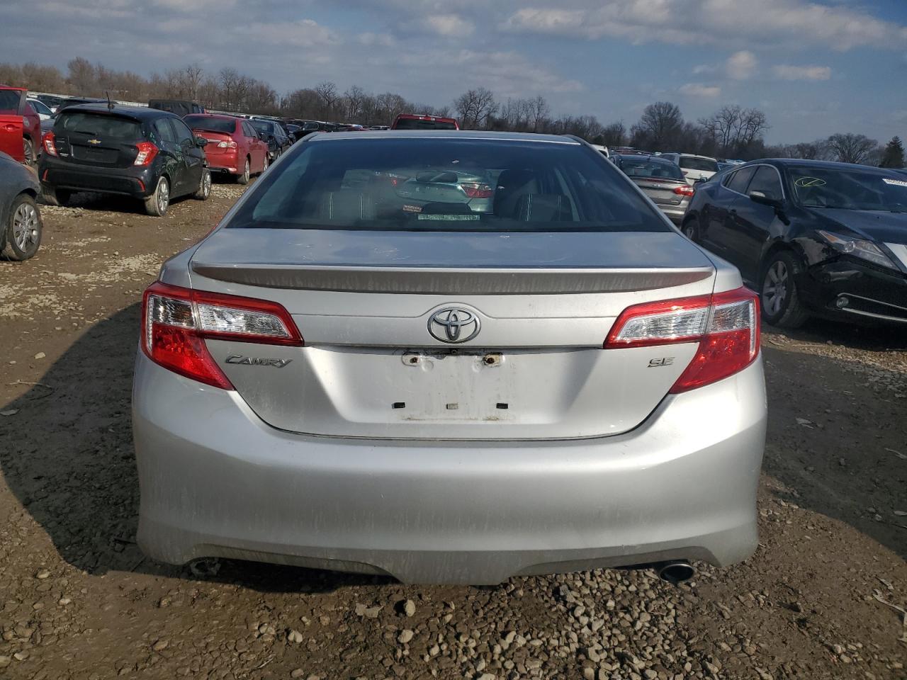 2013 TOYOTA CAMRY L - Фото 6