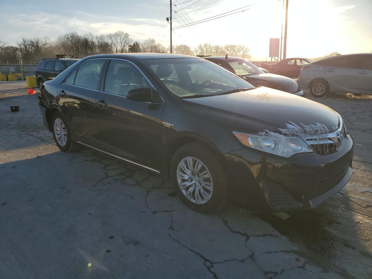 2012 TOYOTA CAMRY HYBR - Фото 4