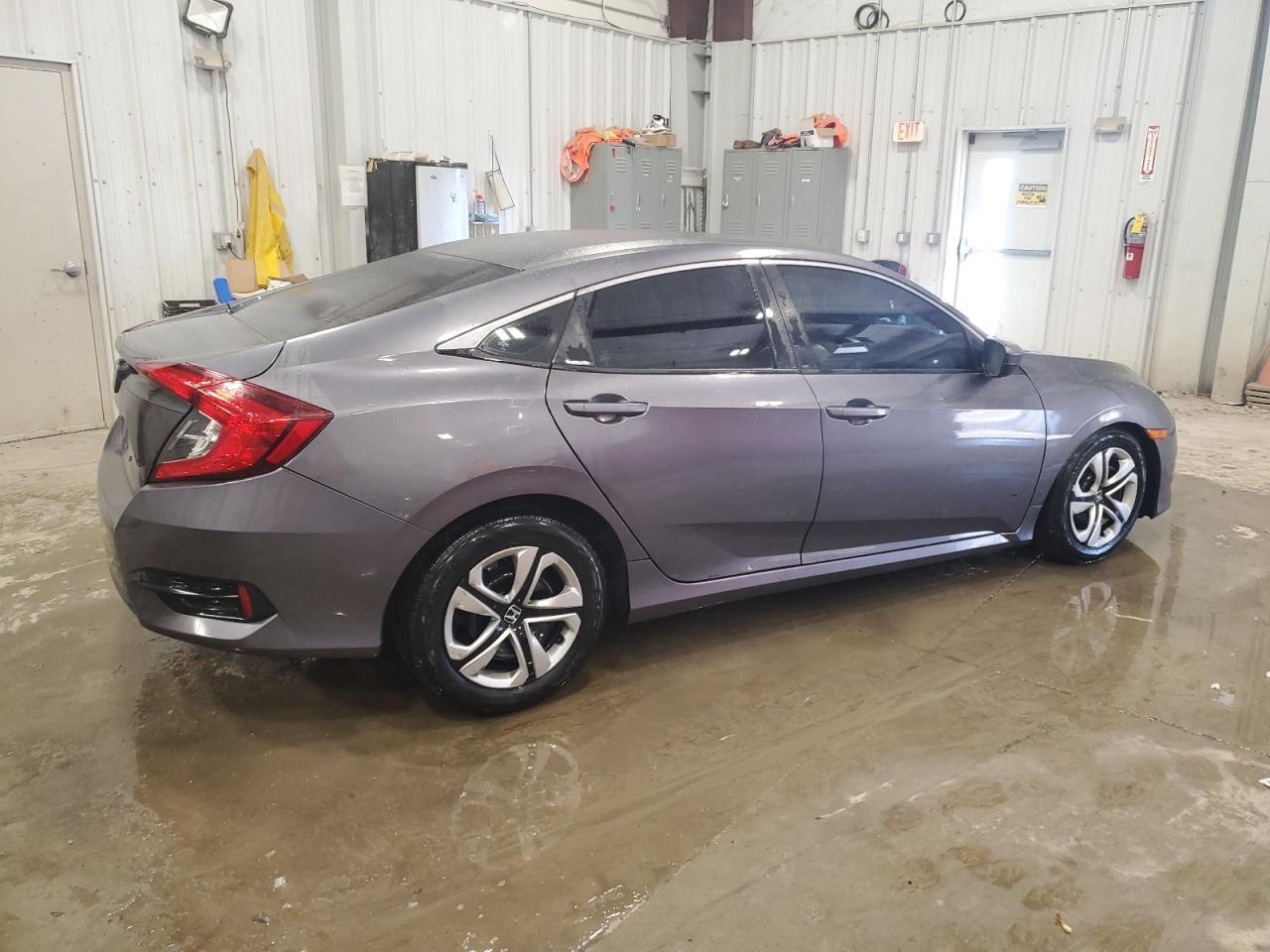 2017 HONDA CIVIC LX - Фото 3