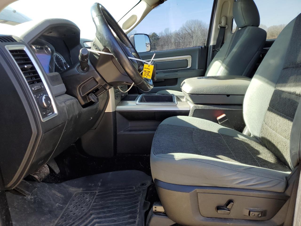 2015 RAM 1500 SLT - Фото 7