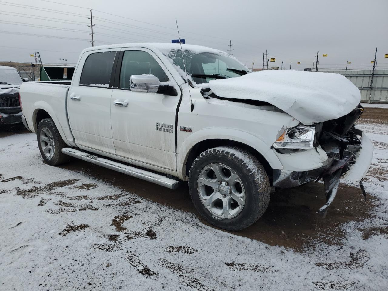 2017 RAM 1500 LARAM - Фото 4