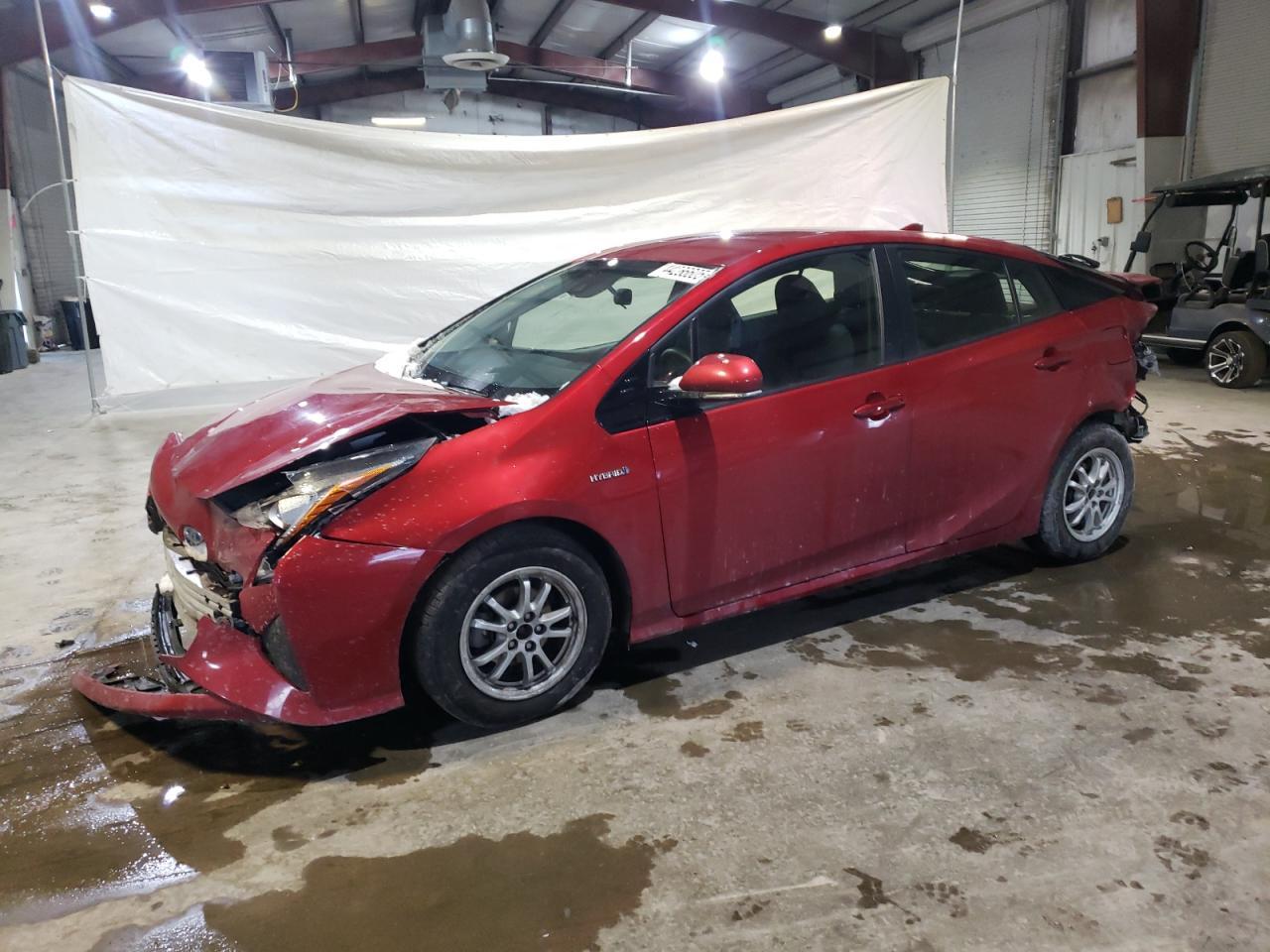 2018 TOYOTA PRIUS