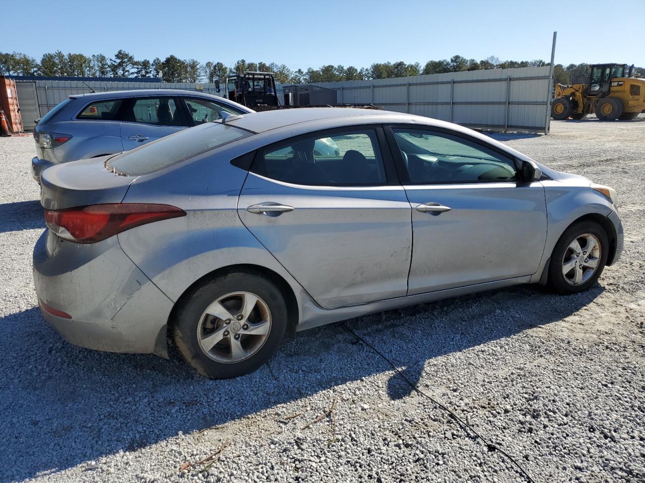 2015 HYUNDAI ELANTRA SE - Image 3