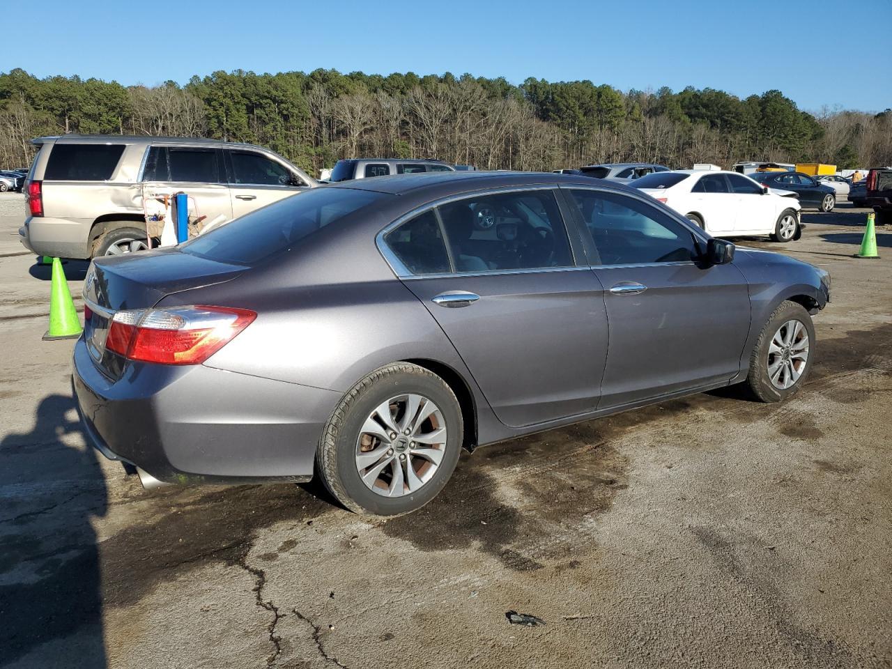 2014 HONDA ACCORD LX - Image 3