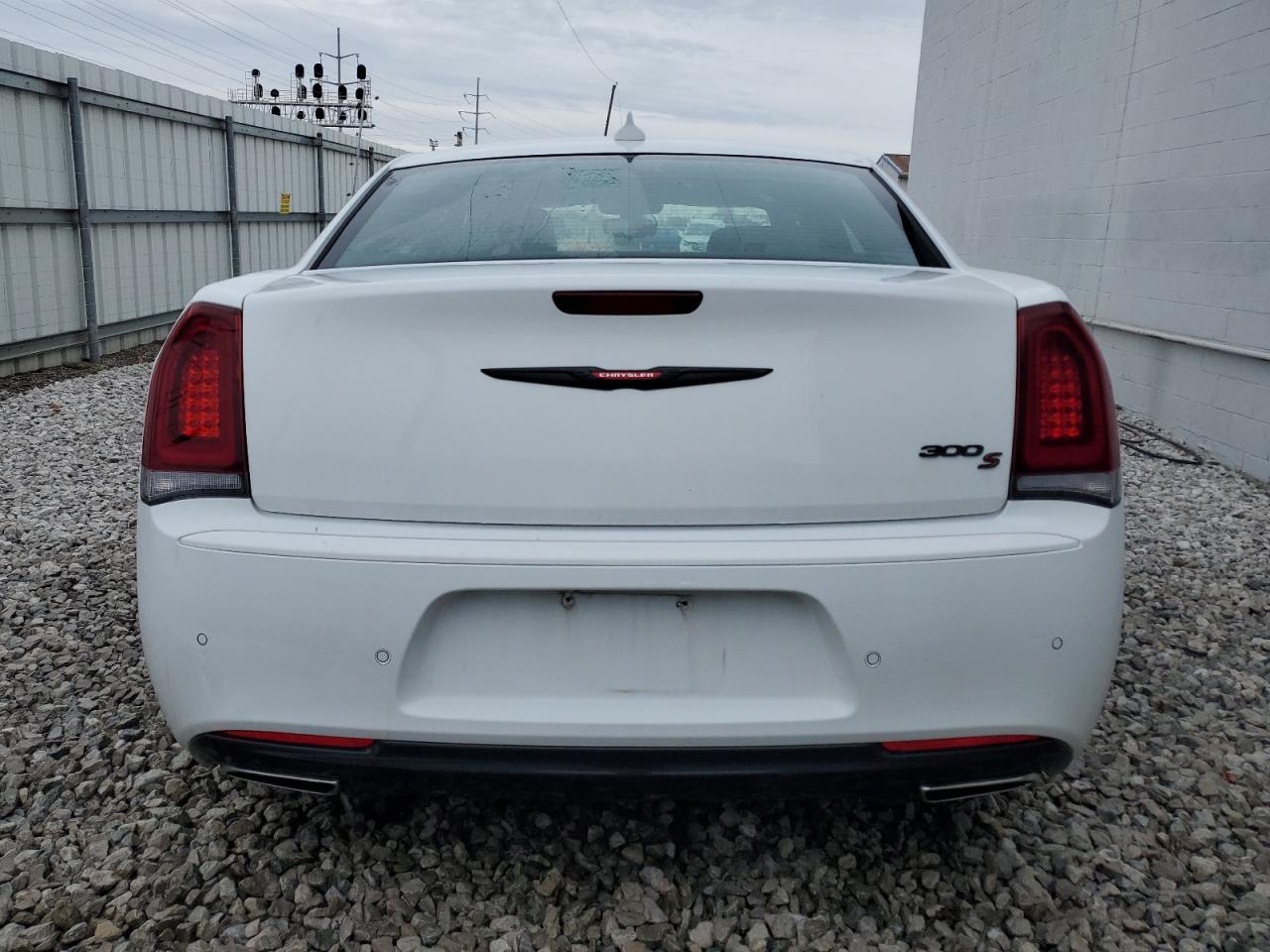 2023 CHRYSLER 300 S - Image 6
