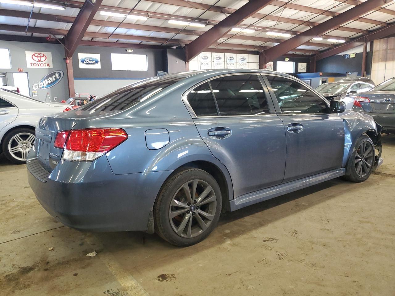 2014 SUBARU LEGACY 2.5 - Image 3