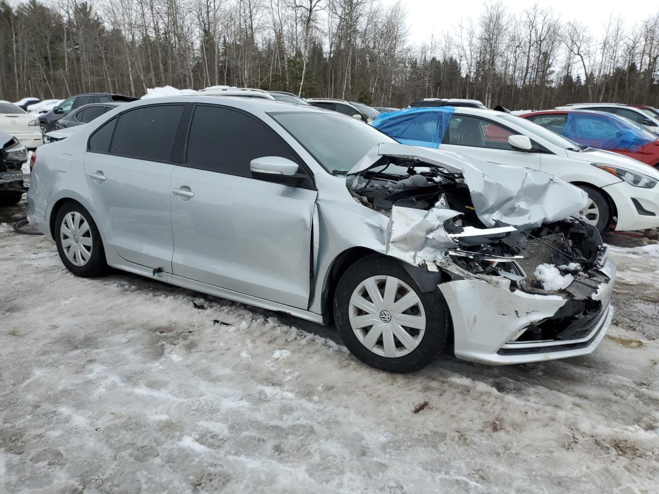 2016 VOLKSWAGEN JETTA S - Image 4