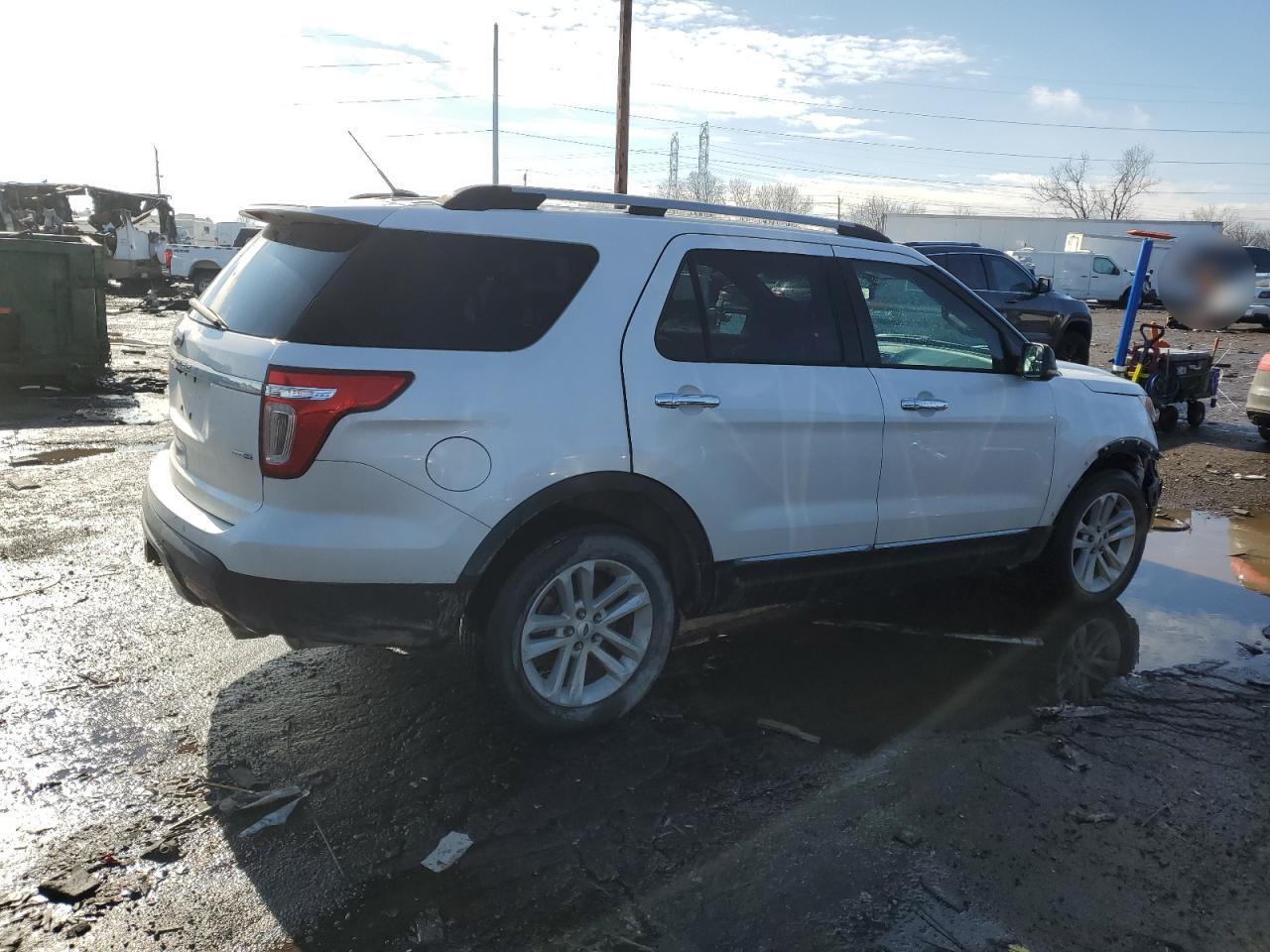 2013 FORD EXPLORER X - Image 3