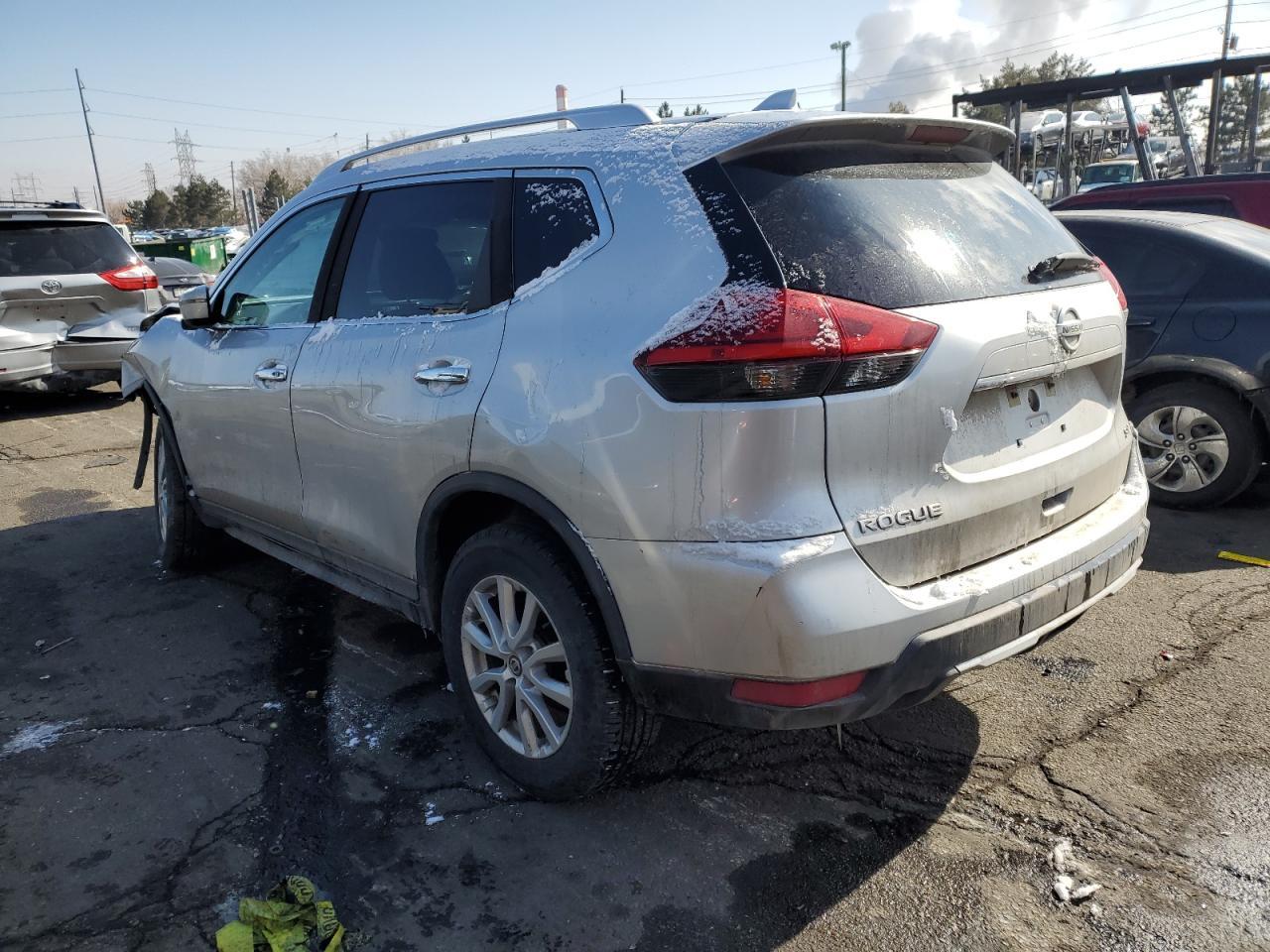 2017 NISSAN ROGUE S - Фото 2