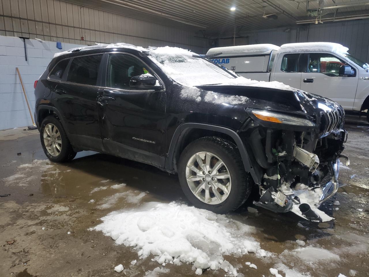 2017 JEEP CHEROKEE L - Image 4