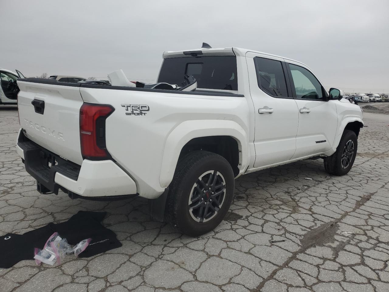 2024 TOYOTA TACOMA DOU - Image 3