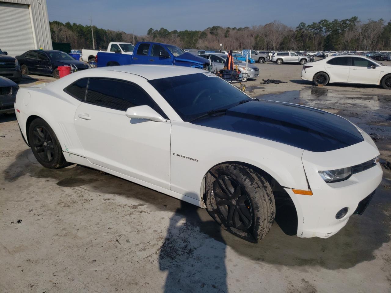 2015 CHEVROLET CAMARO LS - Image 4