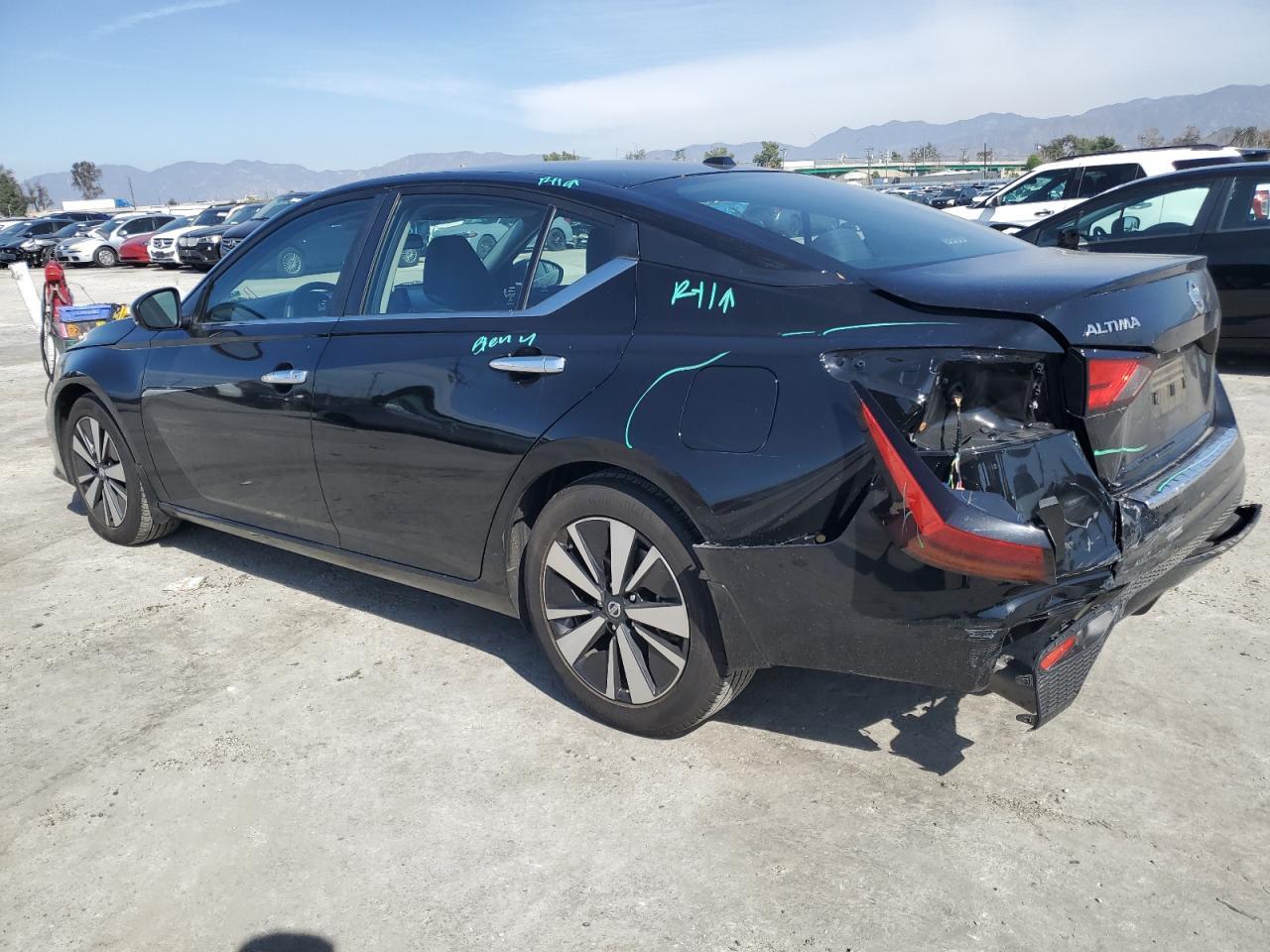 2022 NISSAN ALTIMA SV - Фото 2