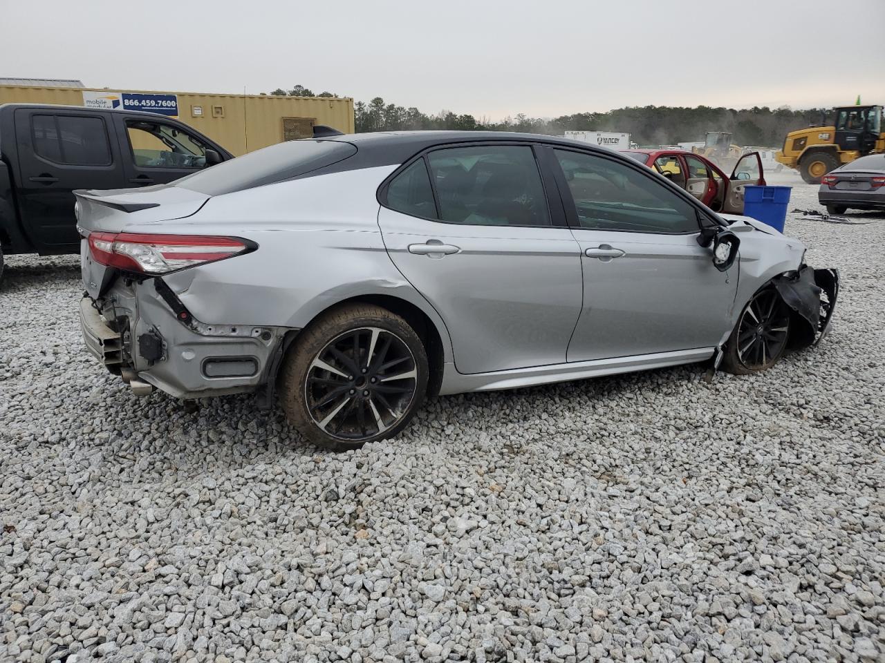 2019 TOYOTA CAMRY XSE - Фото 3