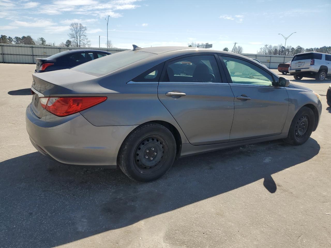 2011 HYUNDAI SONATA GLS - Фото 3