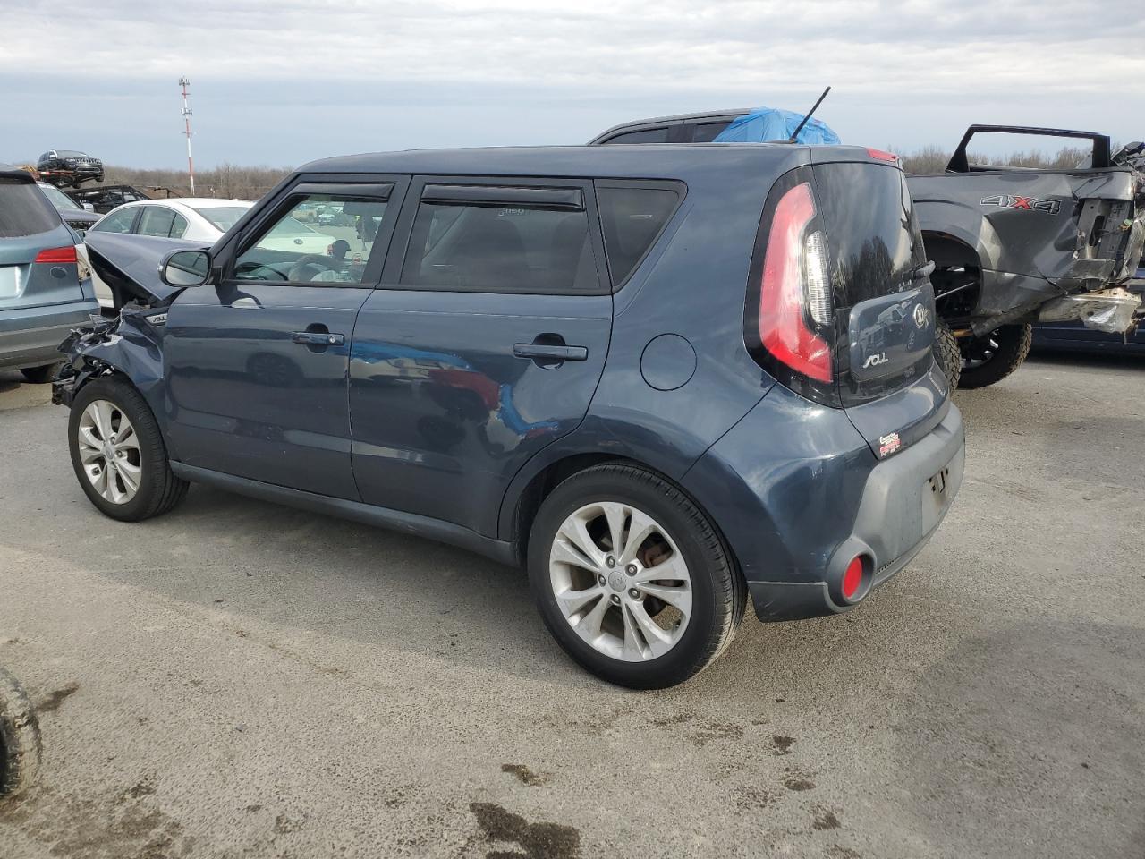 2014 KIA SOUL + - Фото 2