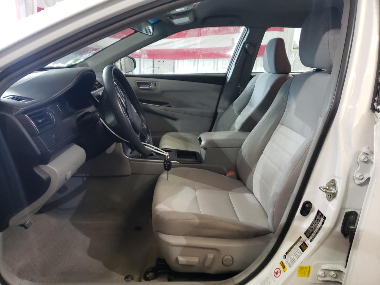 2017 TOYOTA CAMRY LE - Image 7