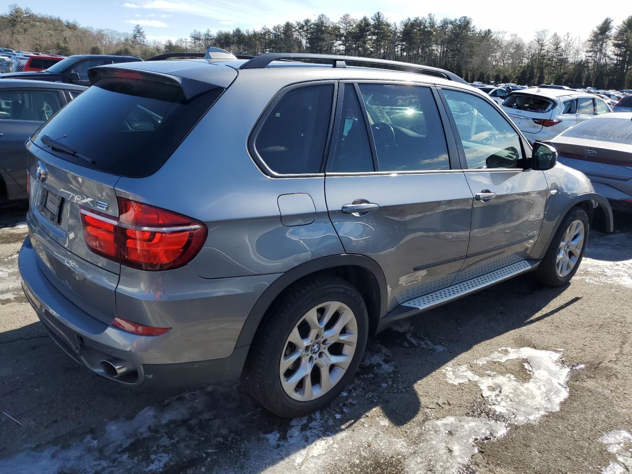 2011 BMW X5 XDRIVE3 - Фото 3