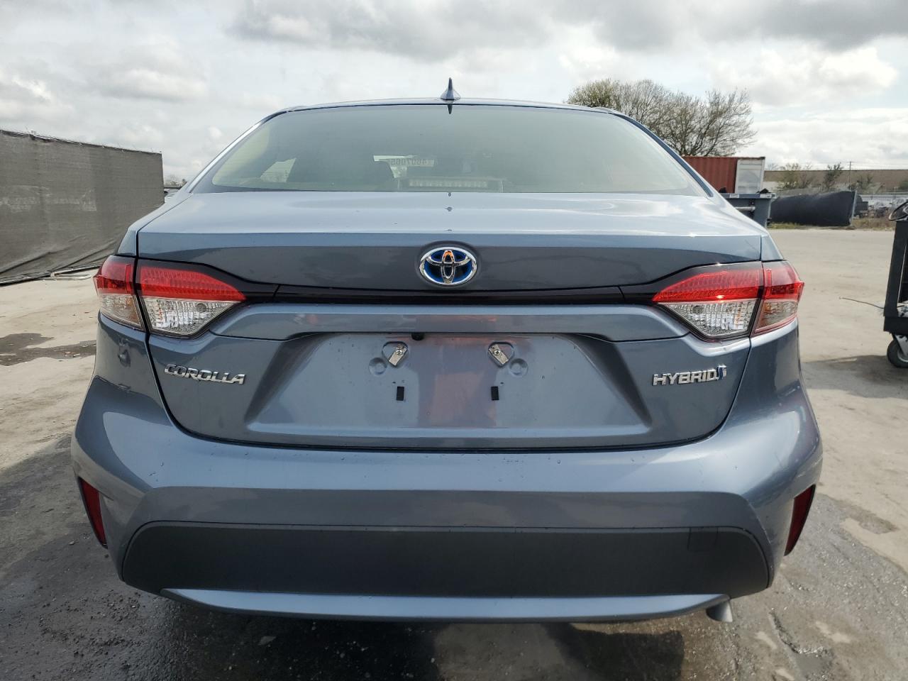 2022 TOYOTA COROLLA LE - Фото 6