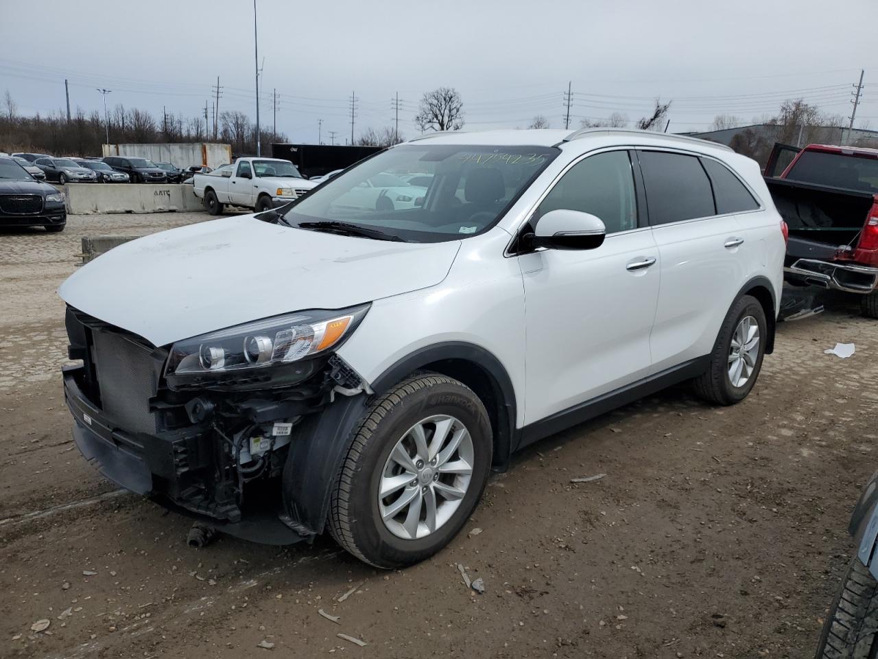 2017 KIA SORENTO LX