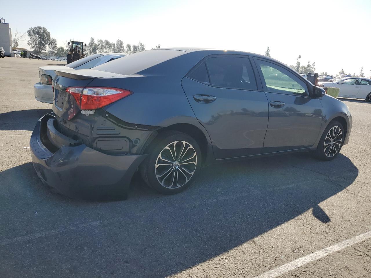 2016 TOYOTA COROLLA L - Фото 3
