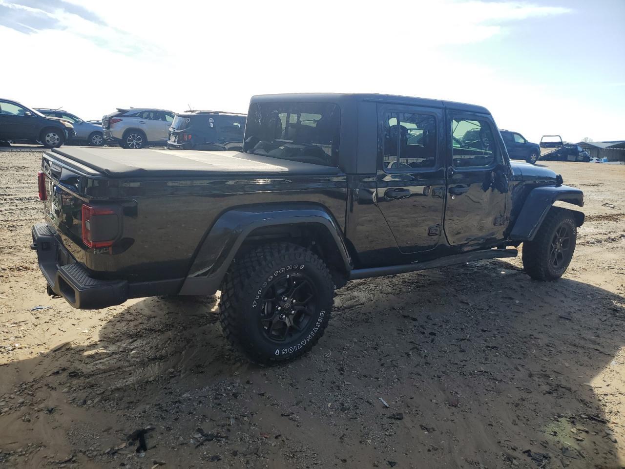 2024 JEEP GLADIATOR - Image 3