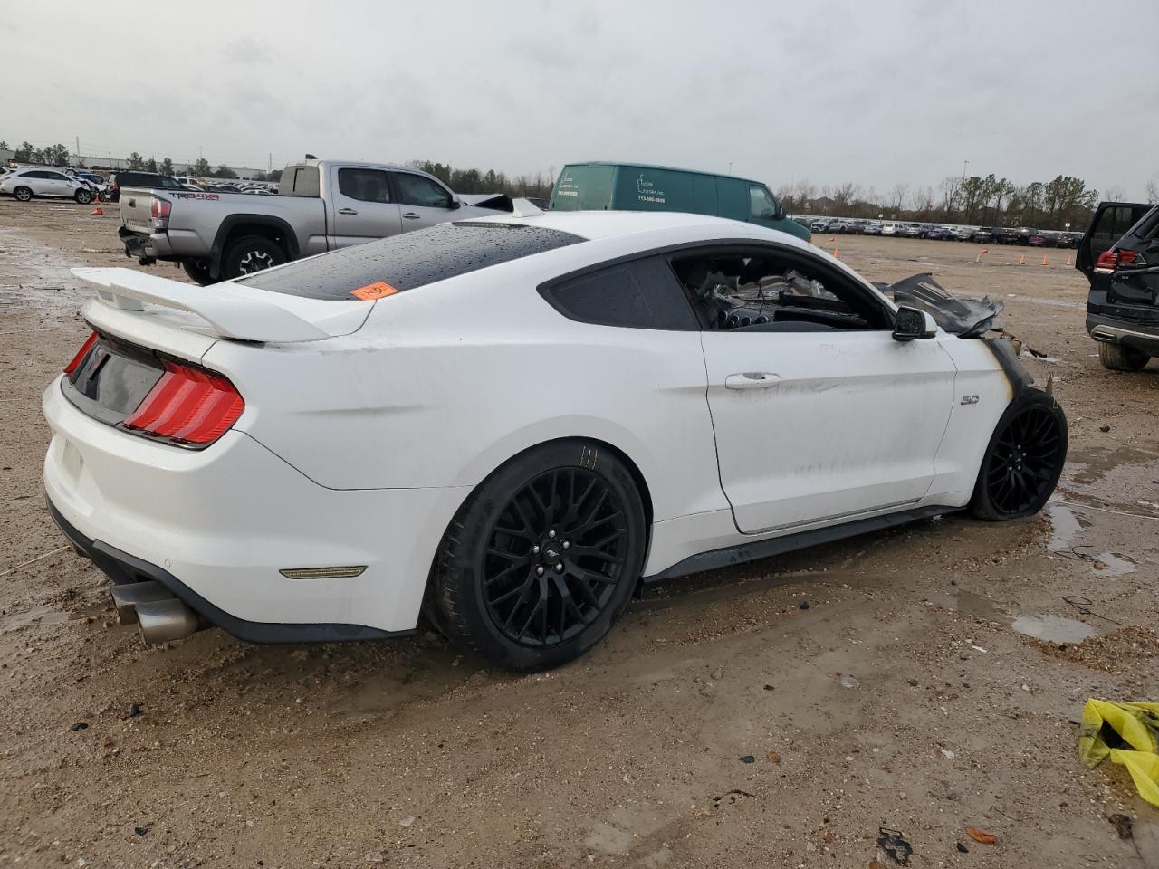 2021 FORD MUSTANG GT - Image 3