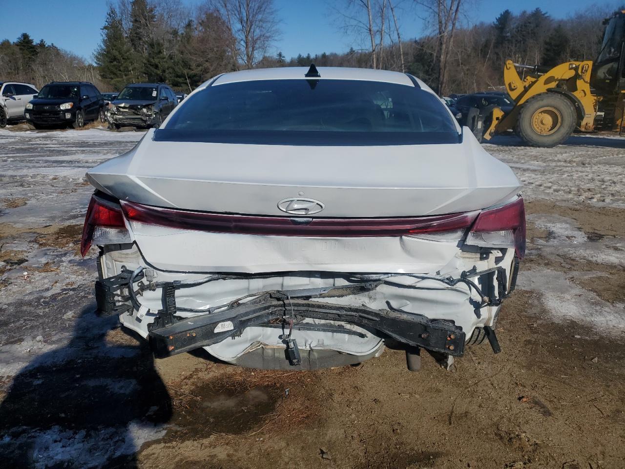 2023 HYUNDAI ELANTRA SE - Фото 6