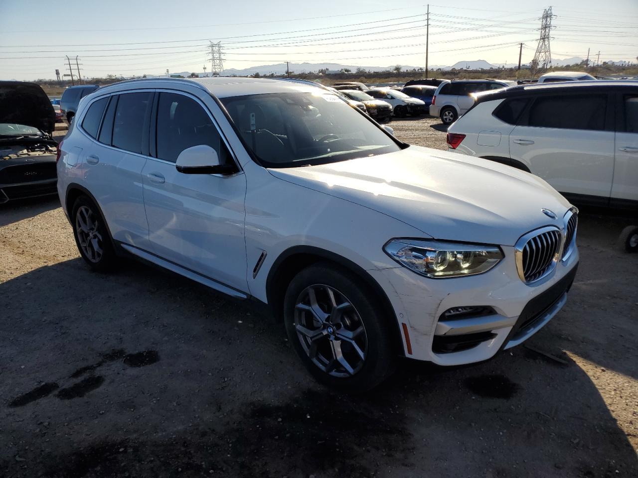 2021 BMW X3 XDRIVE3 - Фото 4