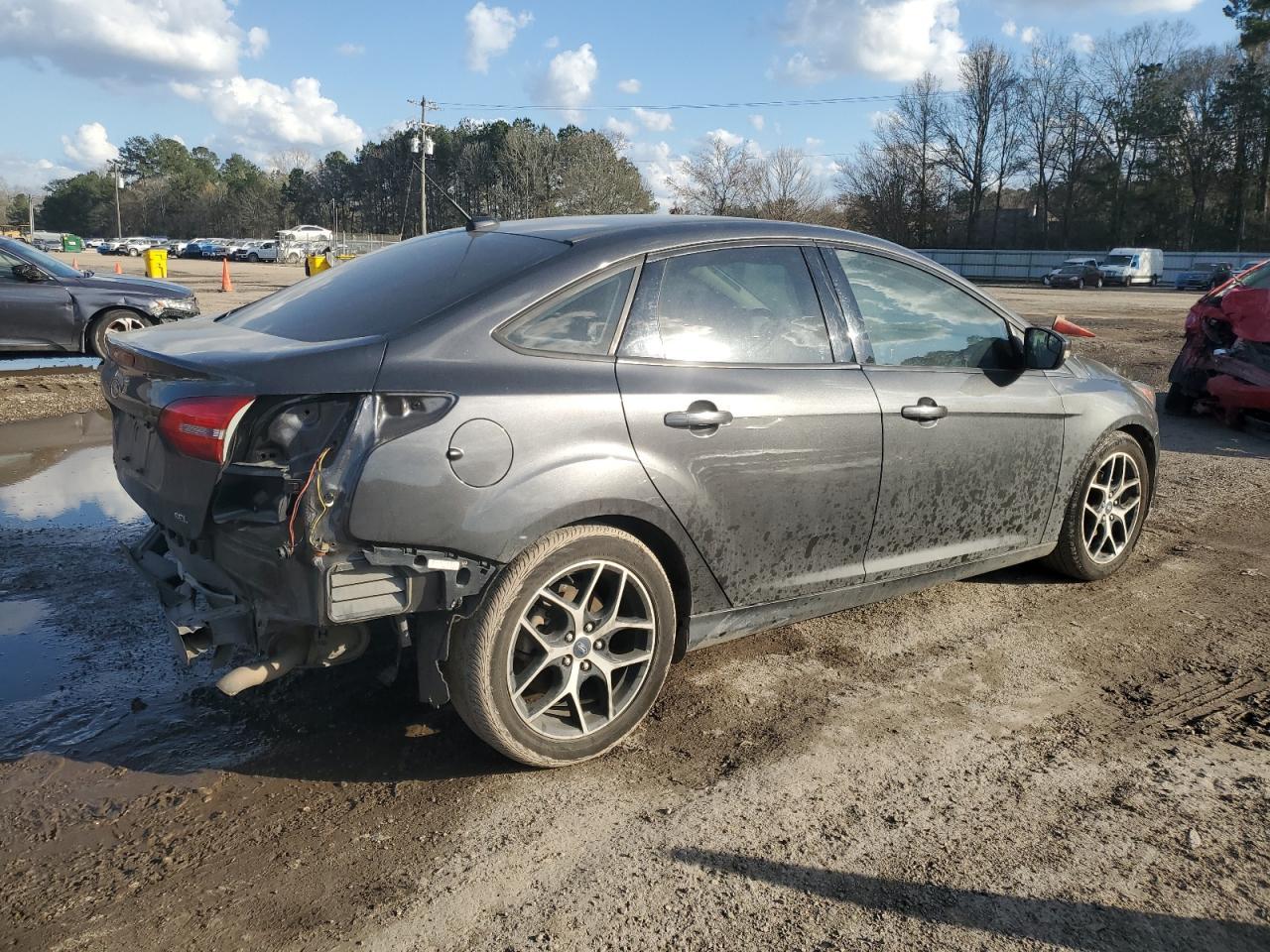 2017 FORD FOCUS SEL - Image 3