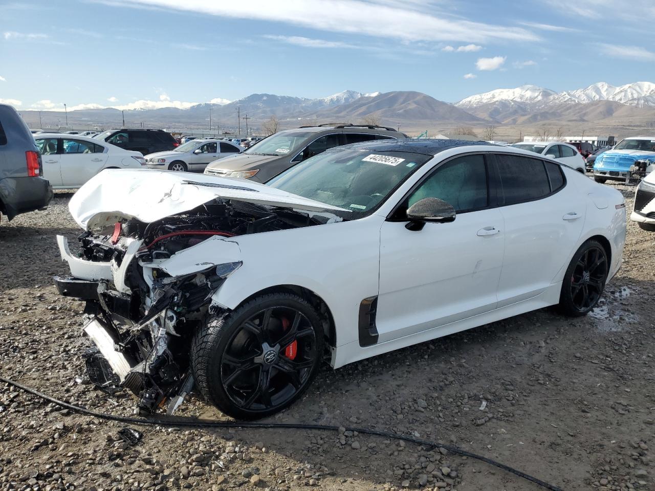 2019 KIA STINGER GT