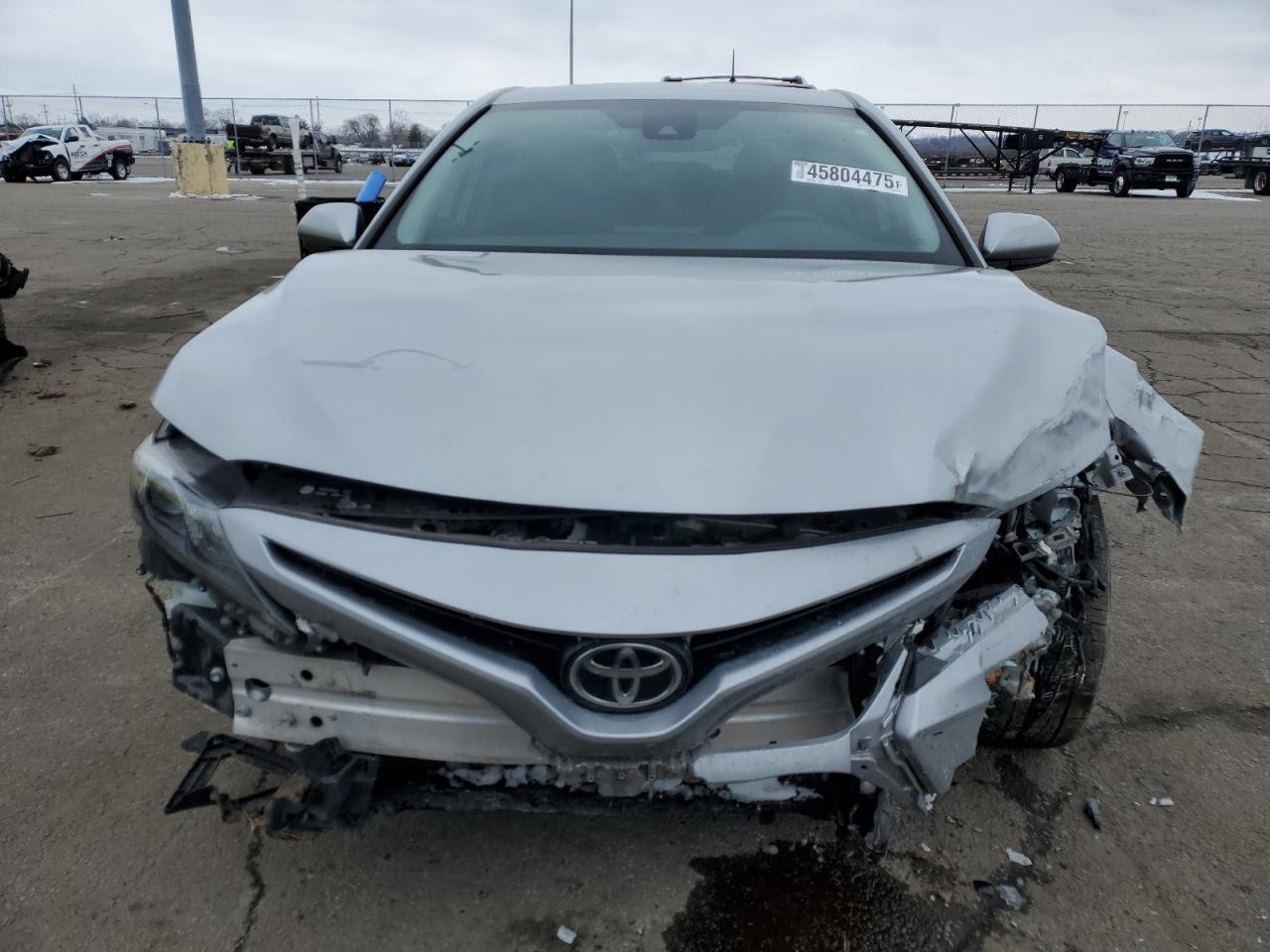 2021 TOYOTA CAMRY SE - Фото 5