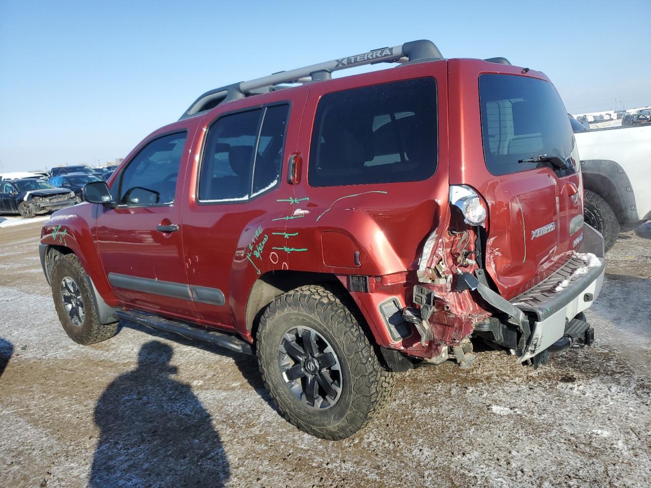 2015 NISSAN XTERRA X - Фото 2