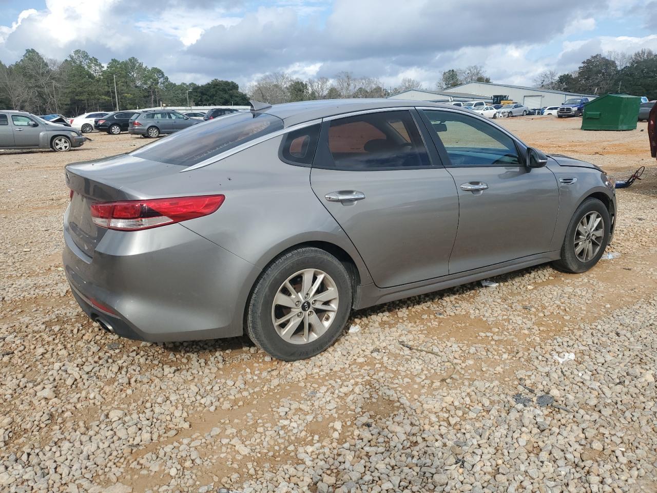 2016 KIA OPTIMA LX - Фото 3