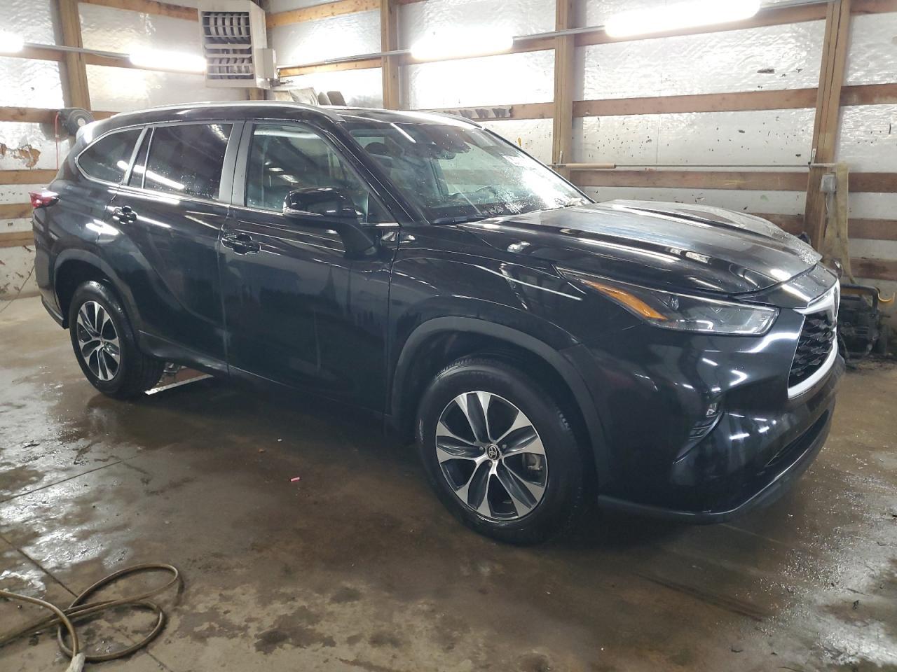 2024 TOYOTA HIGHLANDER - Фото 4