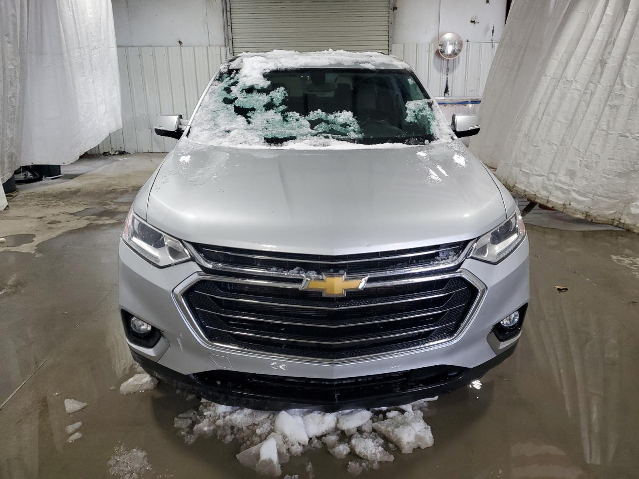 2021 CHEVROLET TRAVERSE L - Фото 5
