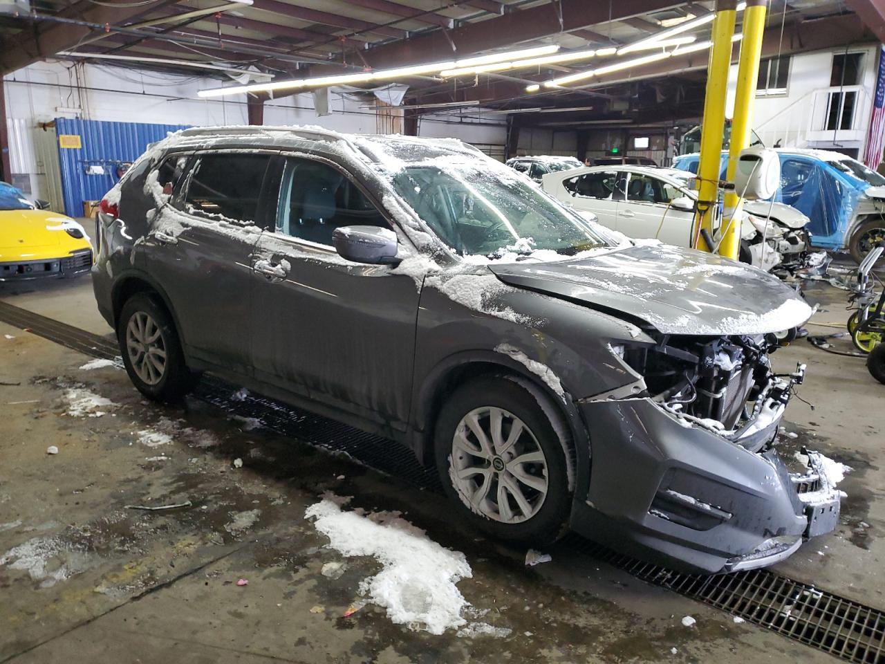 2018 NISSAN ROGUE S - Image 4