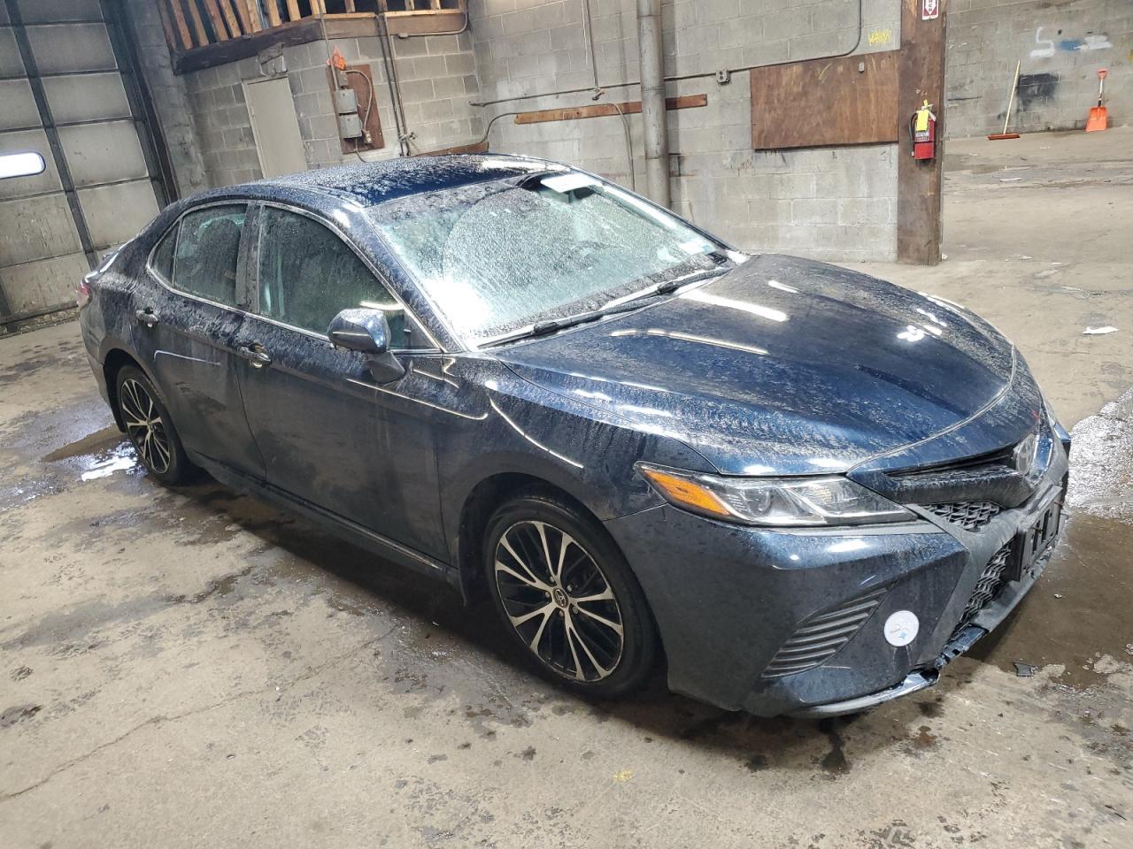 2018 TOYOTA CAMRY L - Image 4