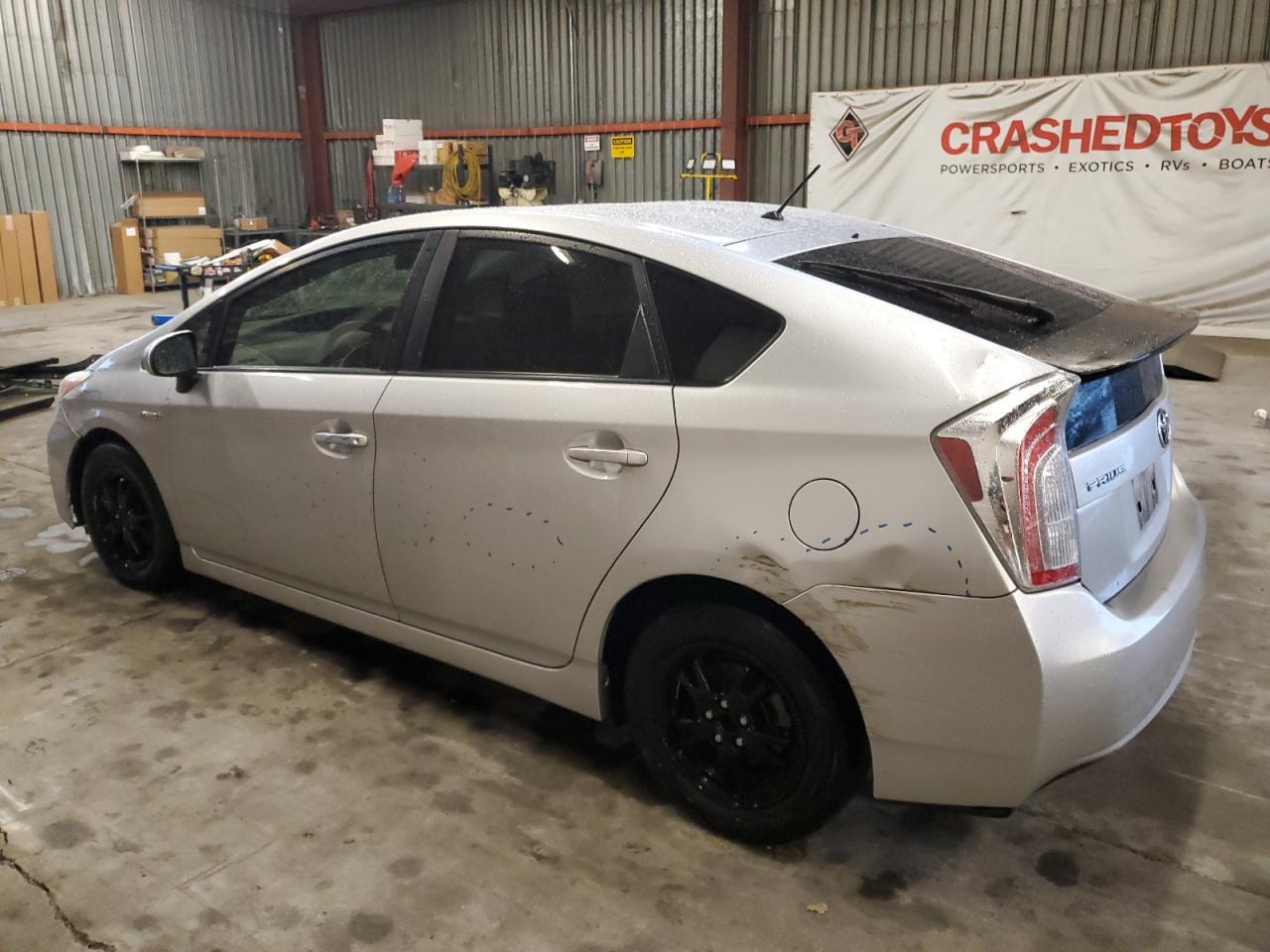 2013 TOYOTA PRIUS - Image 2
