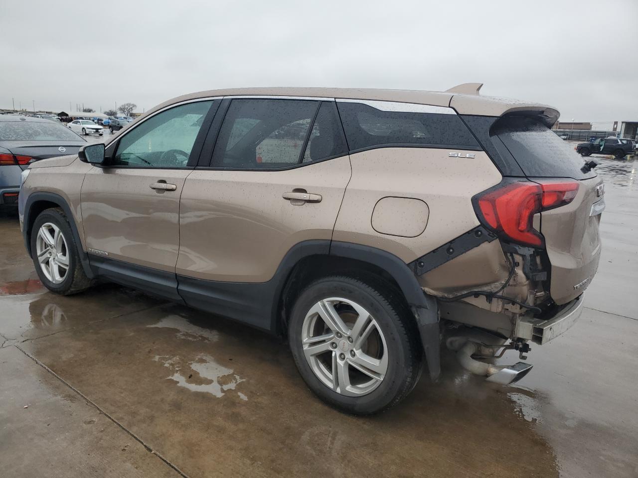 2018 GMC TERRAIN SL - Image 2