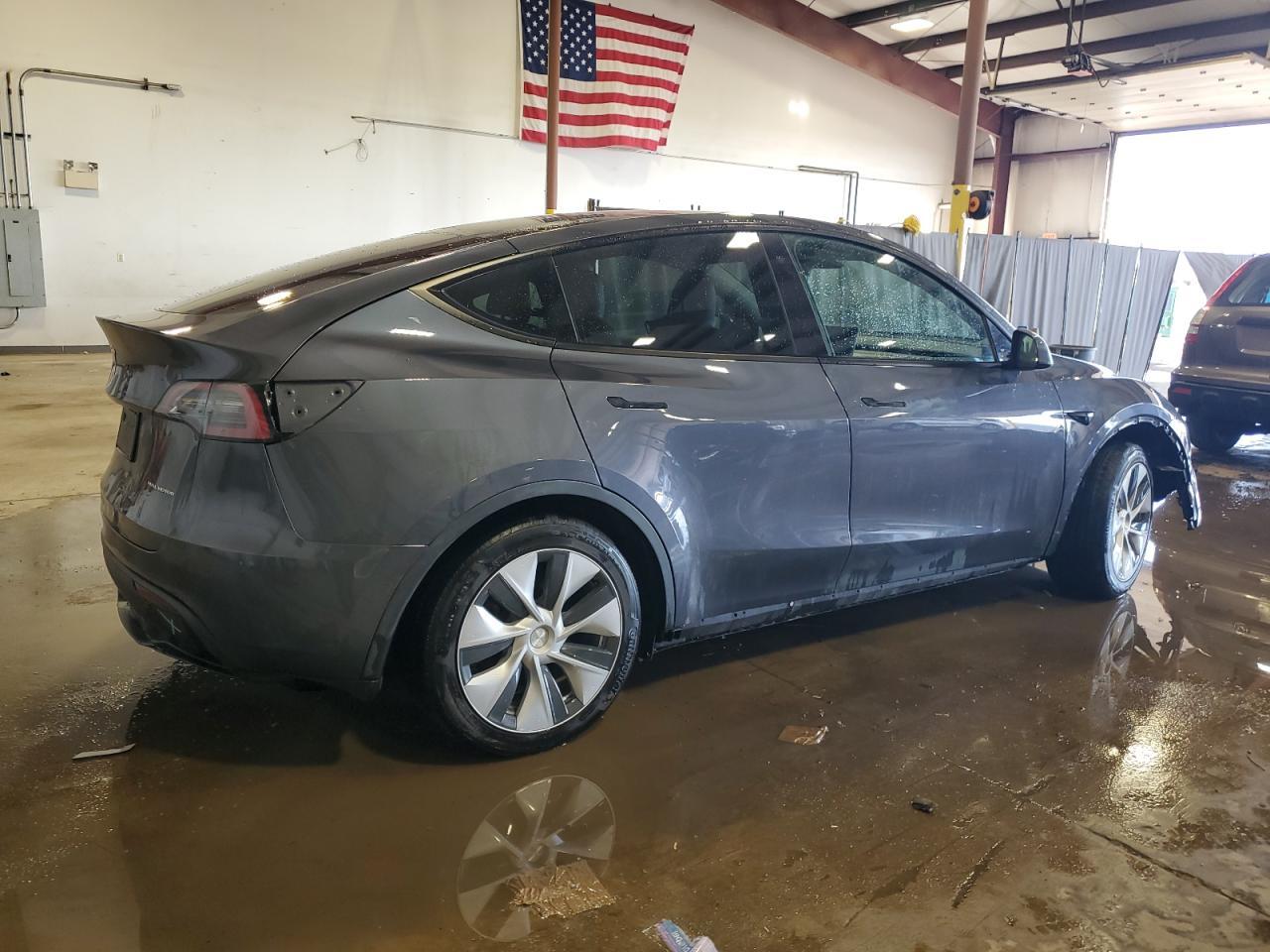 2023 TESLA MODEL Y - Image 3