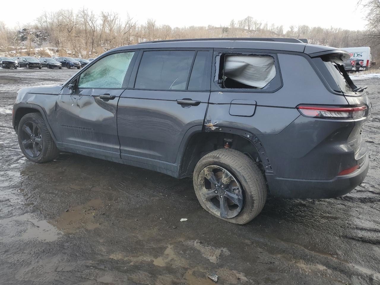 2024 JEEP GRAND CHER - Image 2