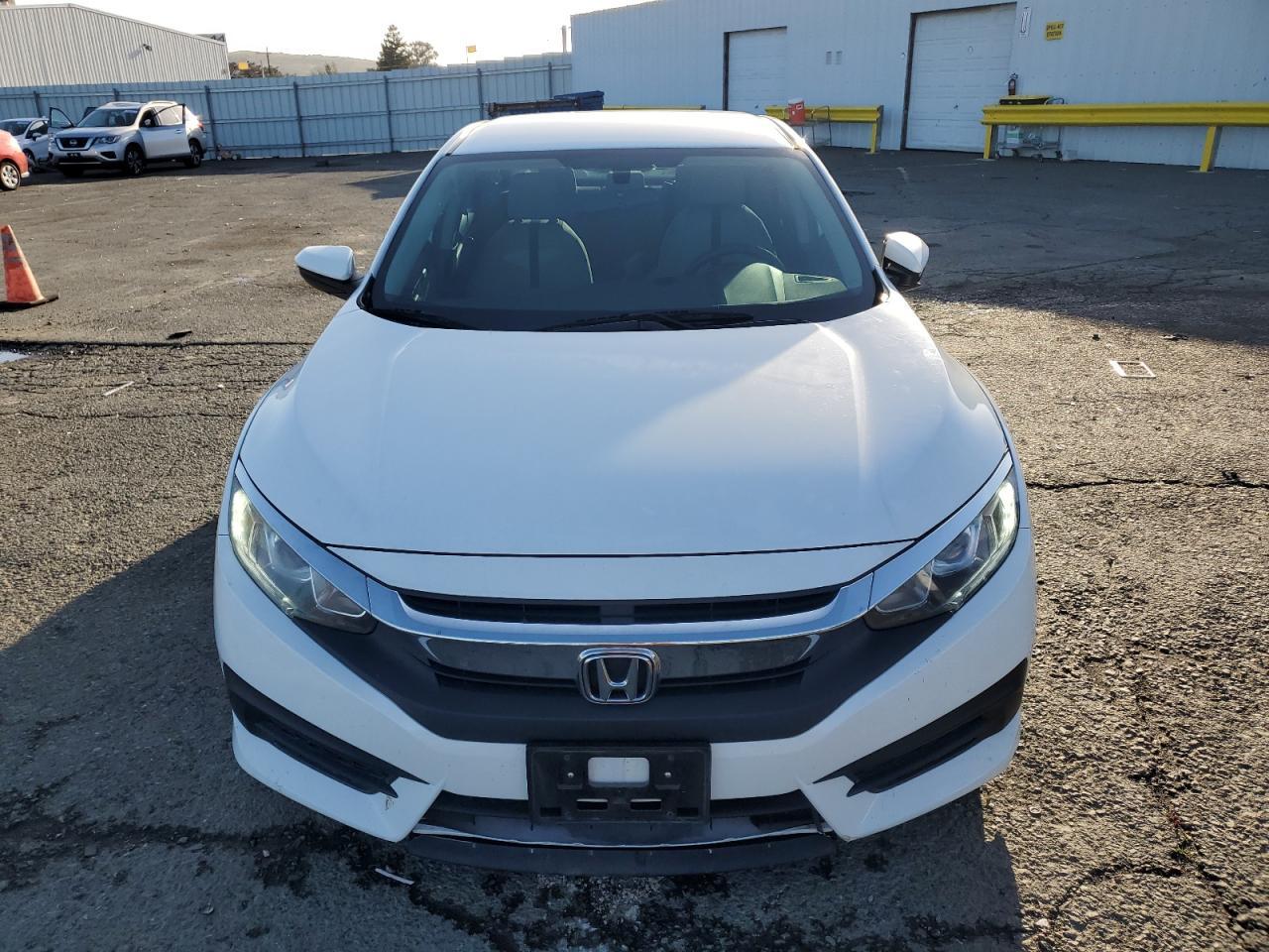2017 HONDA CIVIC LX - Image 5