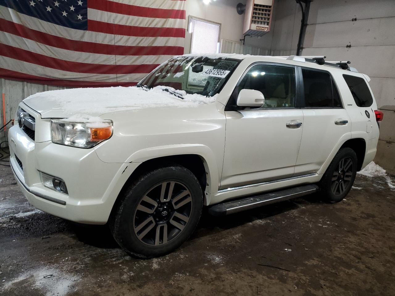 2013 TOYOTA 4RUNNER SR