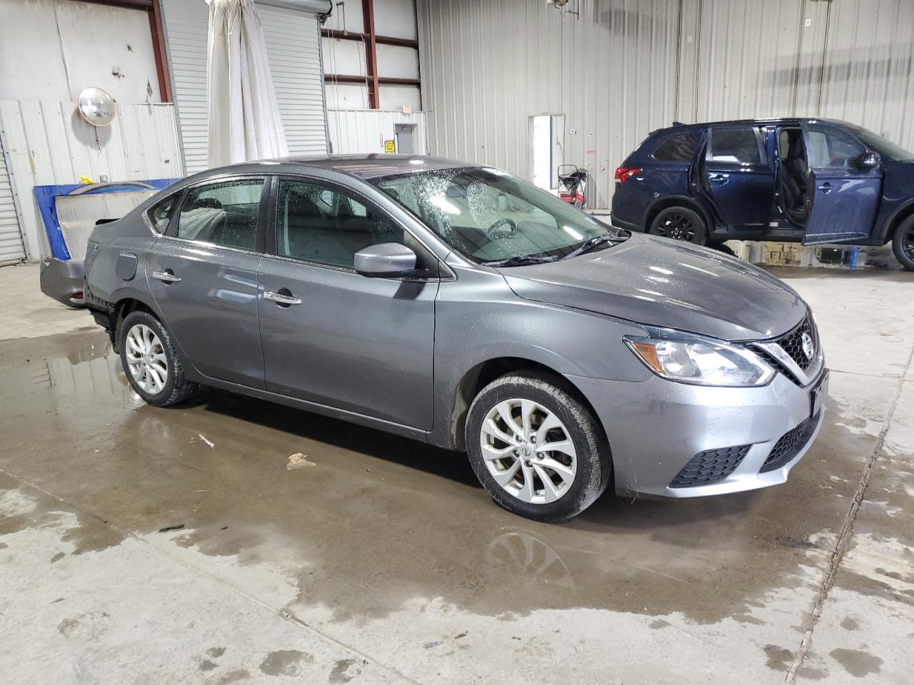 2018 NISSAN SENTRA S - Фото 4