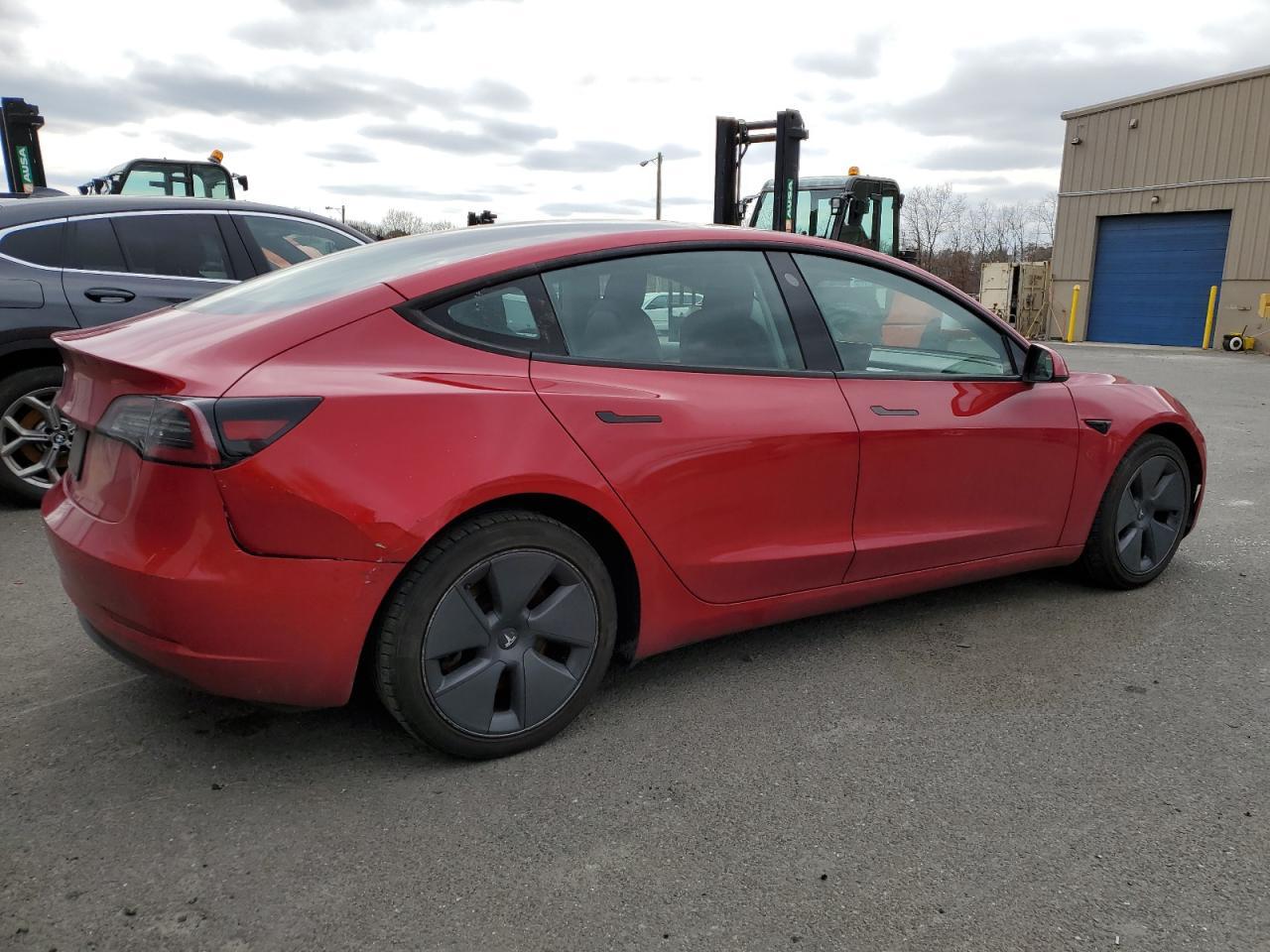 2022 TESLA MODEL 3 - Image 3